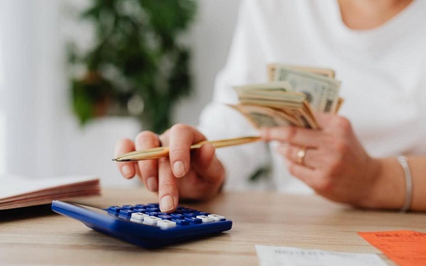 finanzas personales para evitar las fugas de dinero