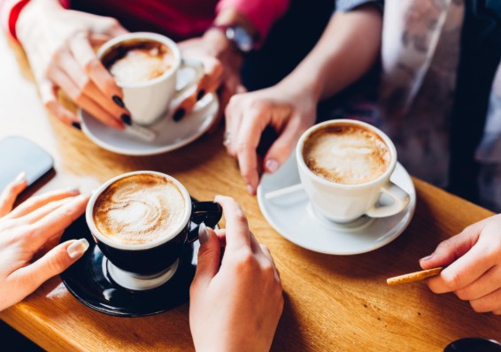 salida con amigos, es un gasto hormiga