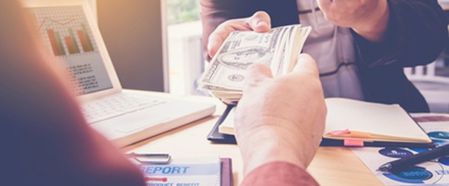 rara vez pide pr�stamos