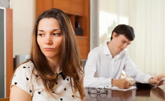 infidelidad financiera