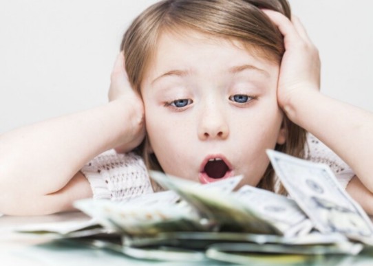 �c�mo se ense�a a los ni�os el valor del dinero?